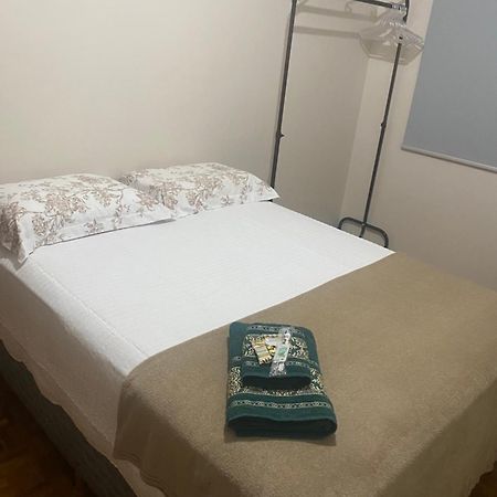 Quarto Em Ap Compartilhado No Centro De Concórdia Buitenkant foto